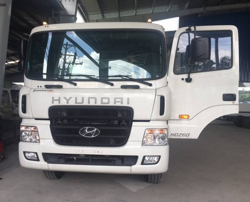 Xe tải hyundai HD72 thùng kín  Xe nhập khẩu nguyên chiếc 