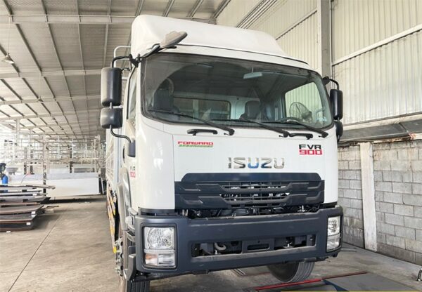 Xe Tải Isuzu FVR34VE5 8 Tấn Thùng Dài 10 Mét  - Hình ảnh 5